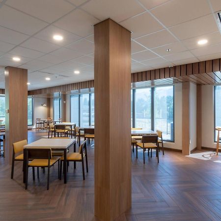 Fairfield By Marriott Inn & Suites Revelstoke Exteriör bild