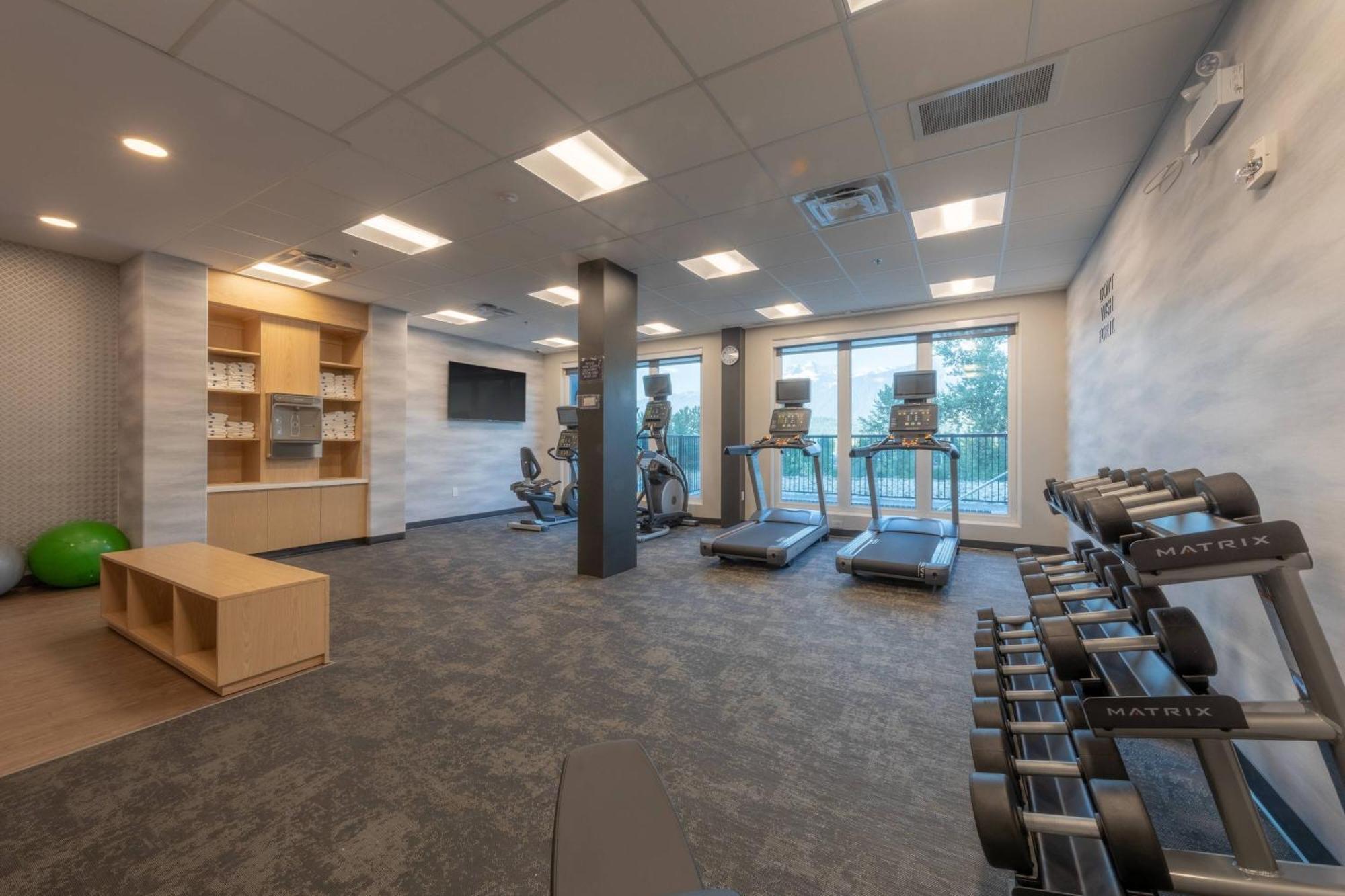 Fairfield By Marriott Inn & Suites Revelstoke Exteriör bild