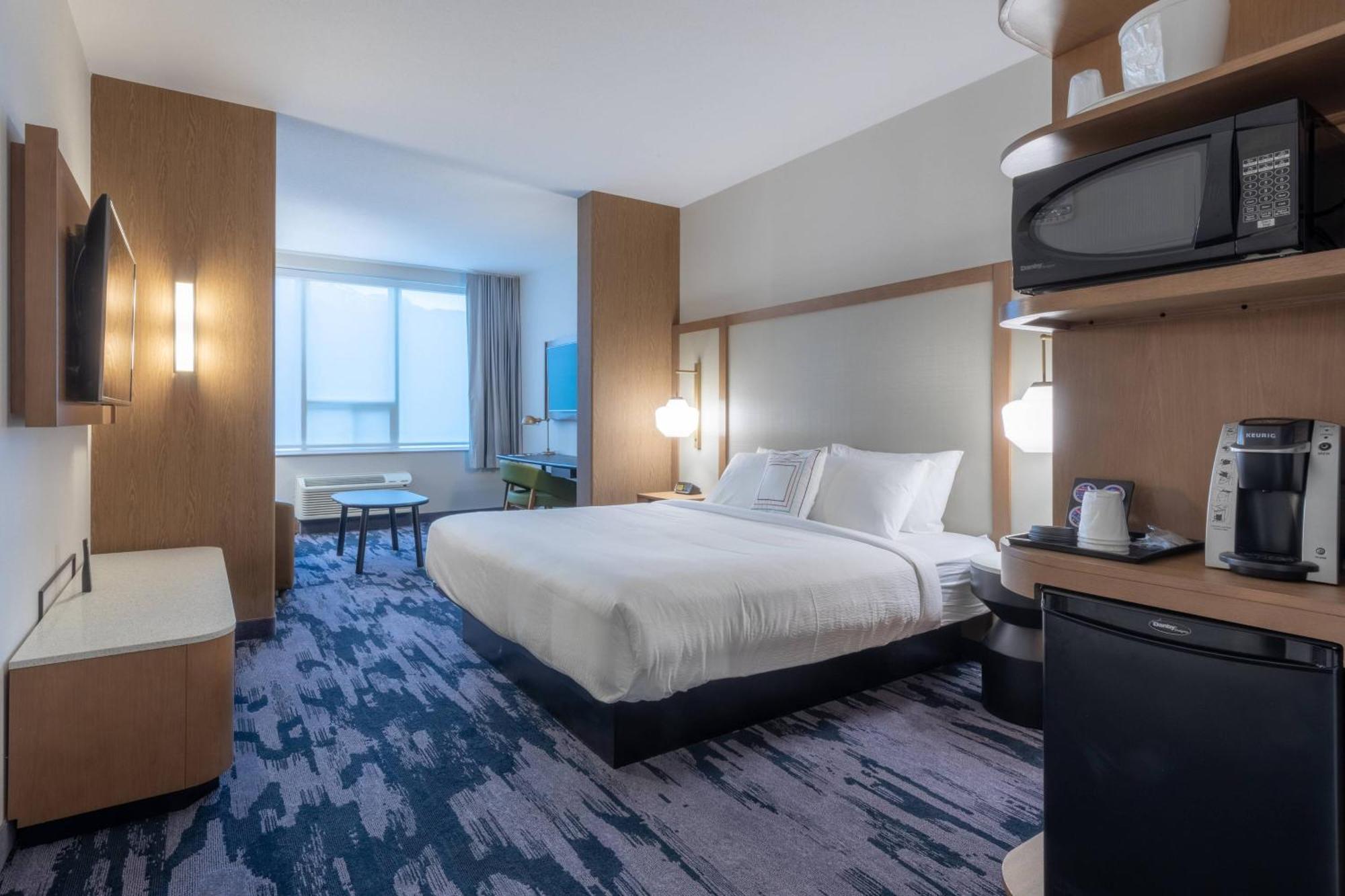 Fairfield By Marriott Inn & Suites Revelstoke Exteriör bild