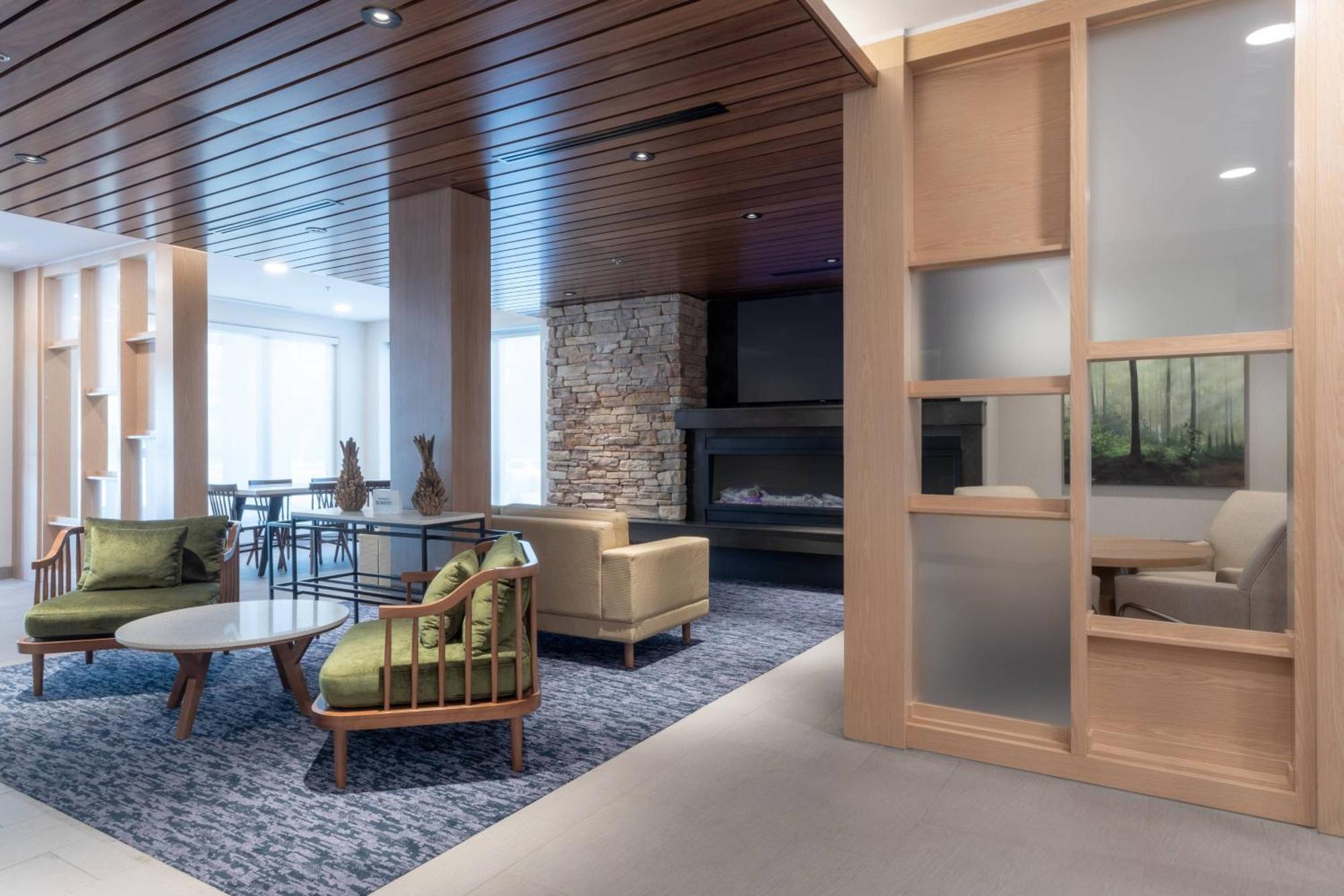 Fairfield By Marriott Inn & Suites Revelstoke Exteriör bild